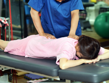 Chiropractic care that keeps you moving 1